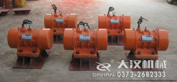 倉壁振動(dòng)電機(jī)